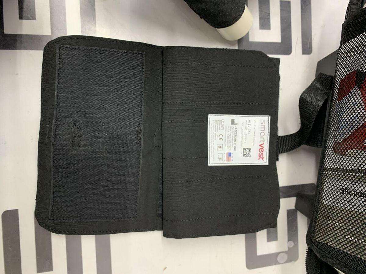 Used SMARTVEST LOW 6 Hours DEMO Unit SQL Airway Clearance Therapy Device System W/ LTU  Adult Large