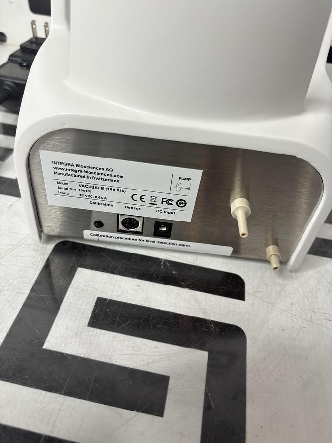 Used IBS Integra Biosciences Vacusafe Aspiration System & power supply