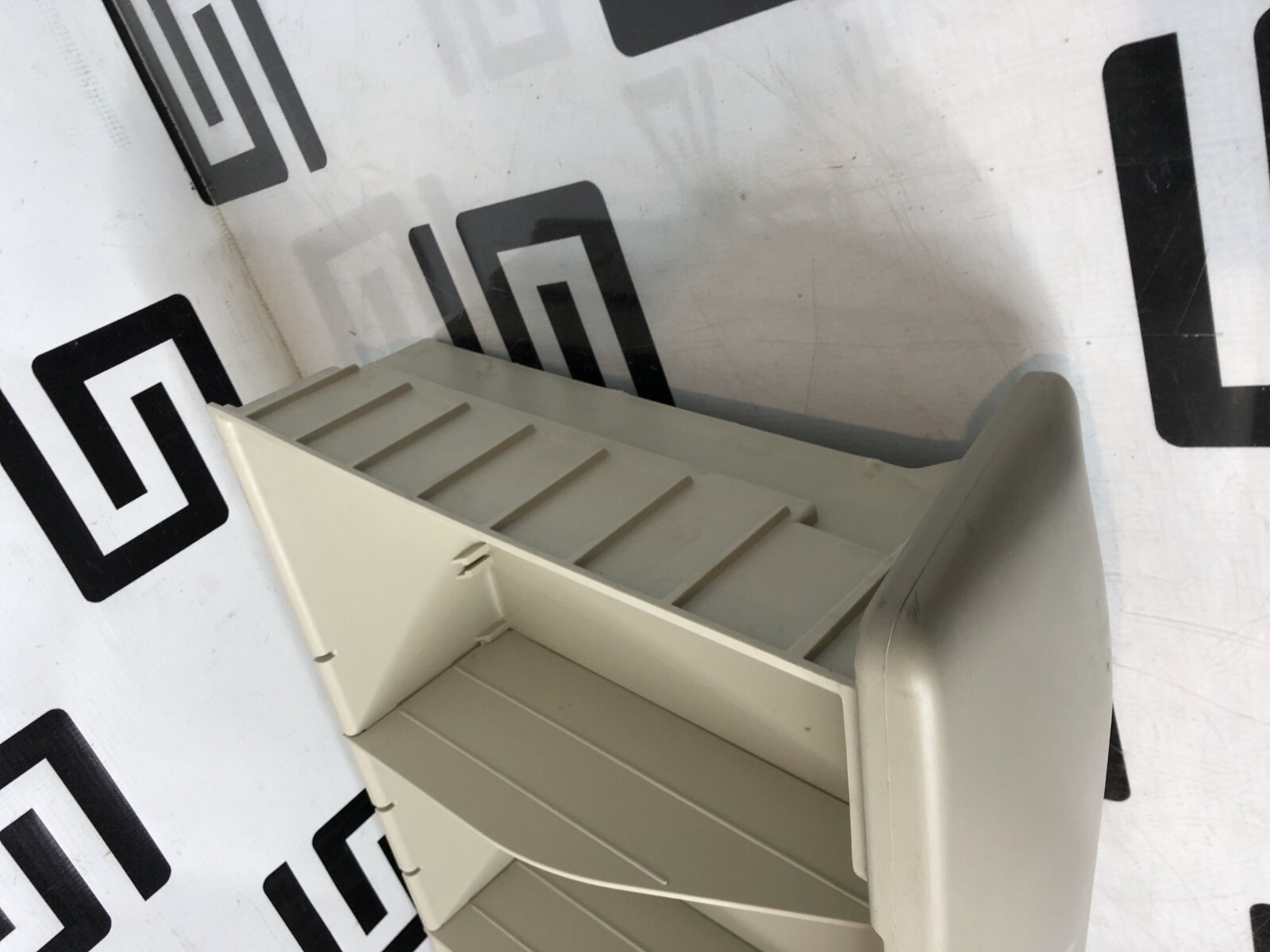 Used Midmark 625 KIT DRAWER ASSEMBLY 002-10625-00 DRAWER & FRONT 002-1676-00