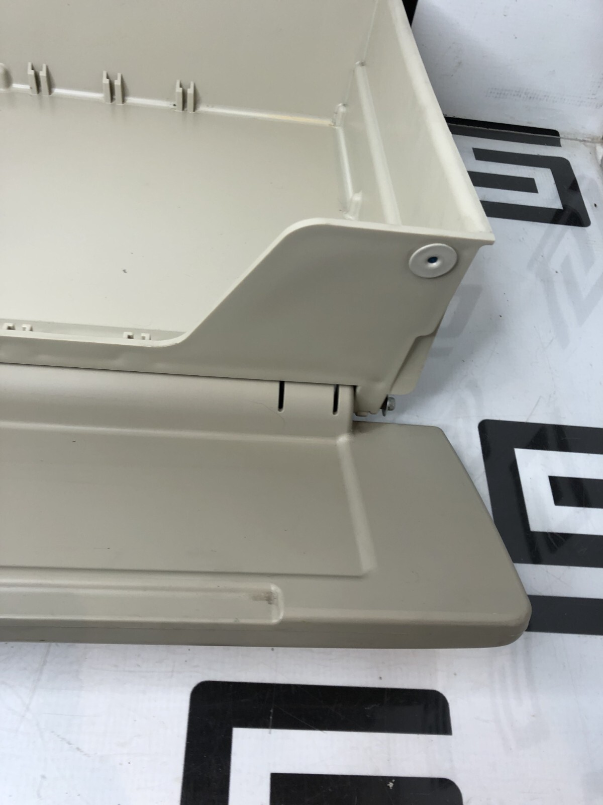 Used Midmark 625 KIT DRAWER ASSEMBLY 002-10625-00 DRAWER & FRONT 002-1676-00