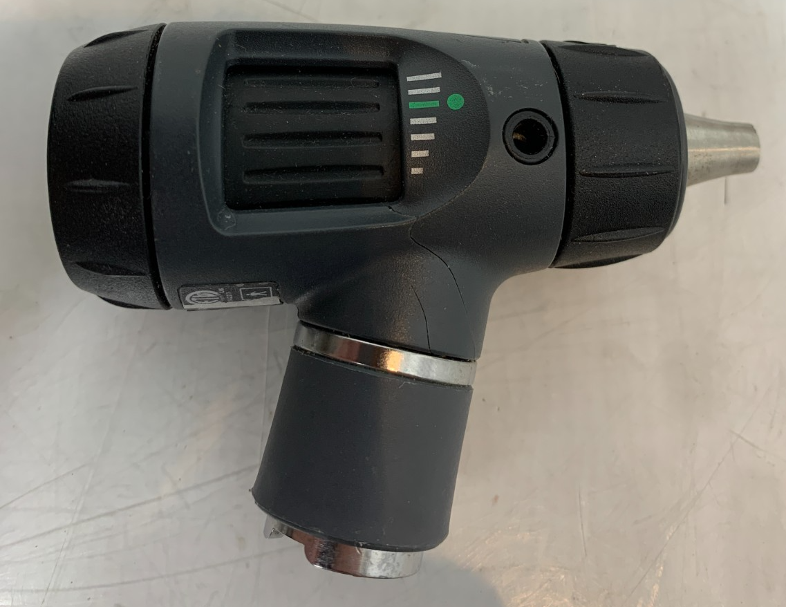 Used Welch Allyn Otoscope 23810 Macroview 3.5V Diagnostic  Head Bulb Tested DENTED