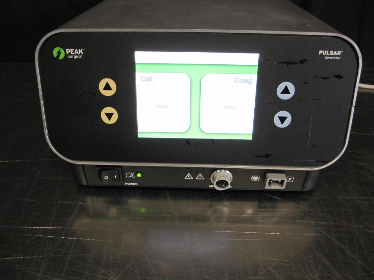 Used Medtronic PEAK PlasmaBlade PS100-100 PULSAR Generator