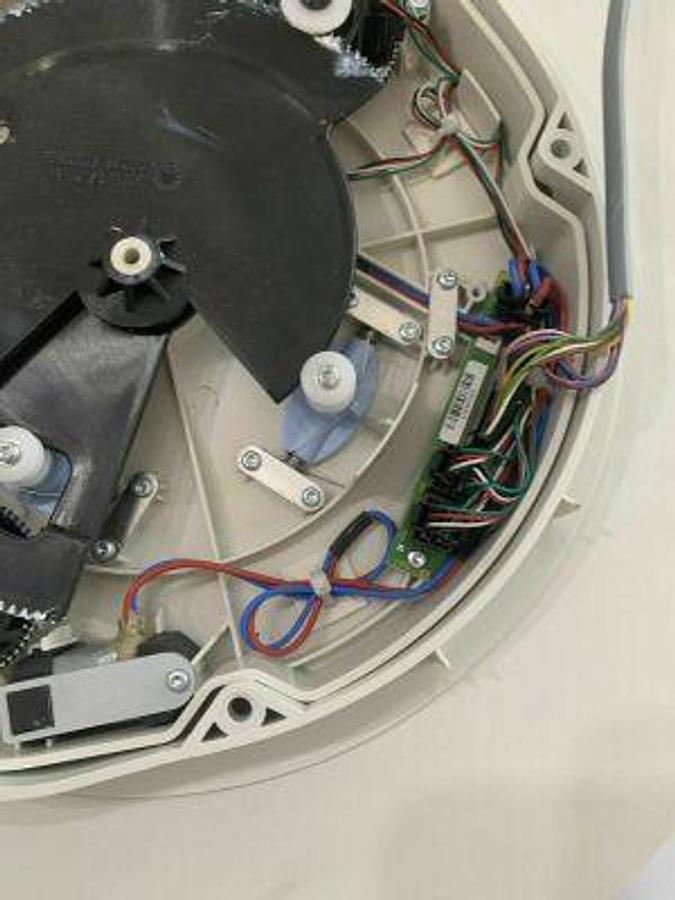 Used Head Rest Holder