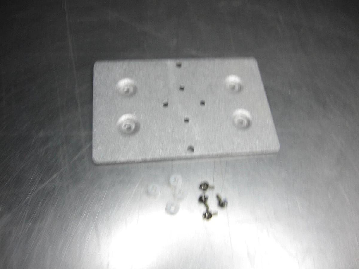 Used Mounting Plate and Hardware MAS00157B
