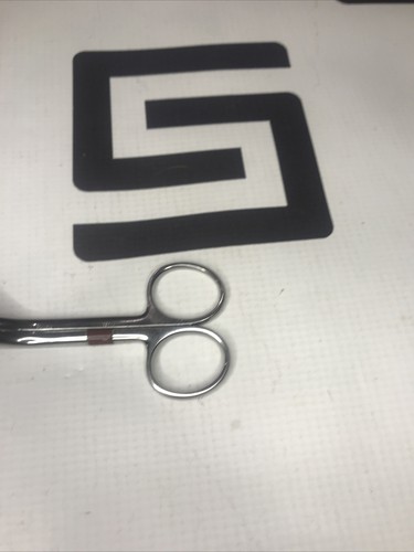 Used V. Mueller RH1700 Scissors 30 Day Warranty RH 1700