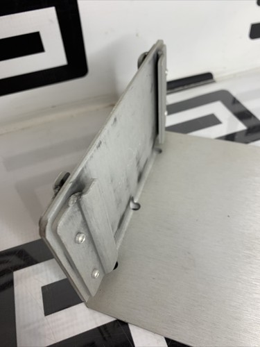 Used DATASCOPE P/N 0997-00-0296 A HOLDING/LOCKING MOUNT FOR DATASCOPE XG EL MONITORS