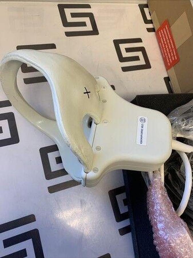 Used GE 2264749 100185 MRI Coil Mark 5000 Phased Array Shoulder 0.7T USA Instrument