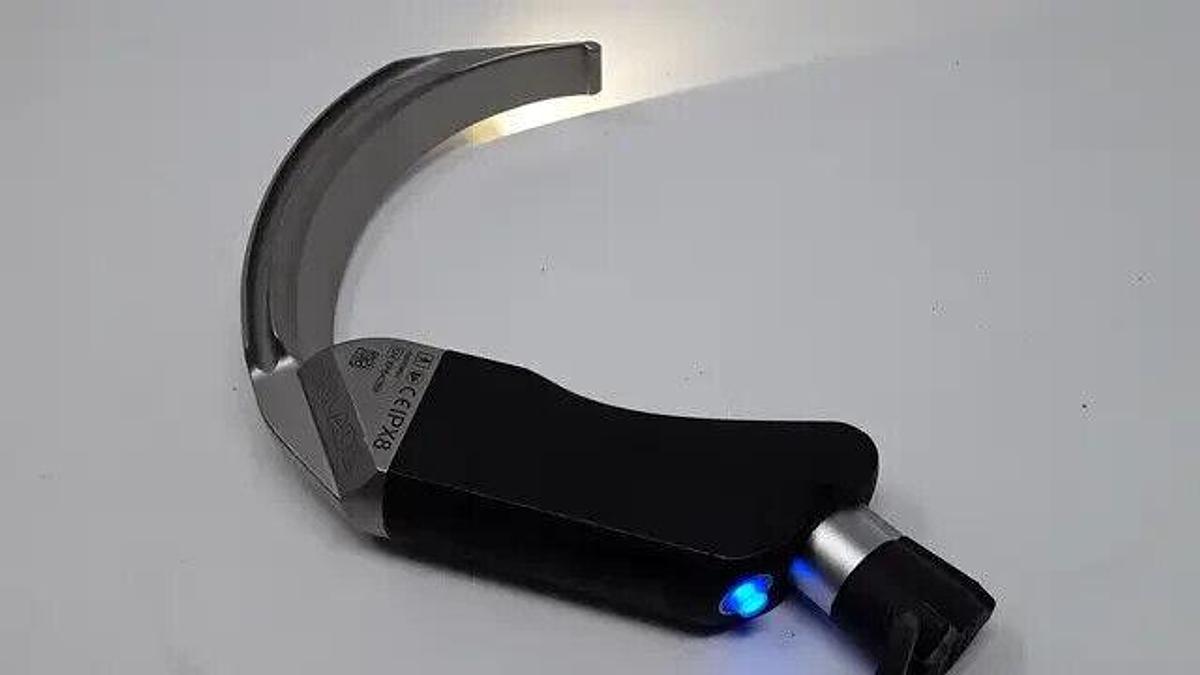 Used KARL STORZ 8403HX D-BLADE