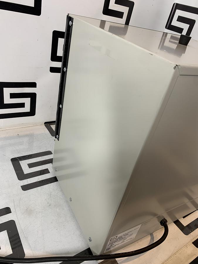 Used QUINCY LAB 10-140 Incubator Analog bemch Top 11"x15"x13" .7 Cu.Ft. 115V Acrylic