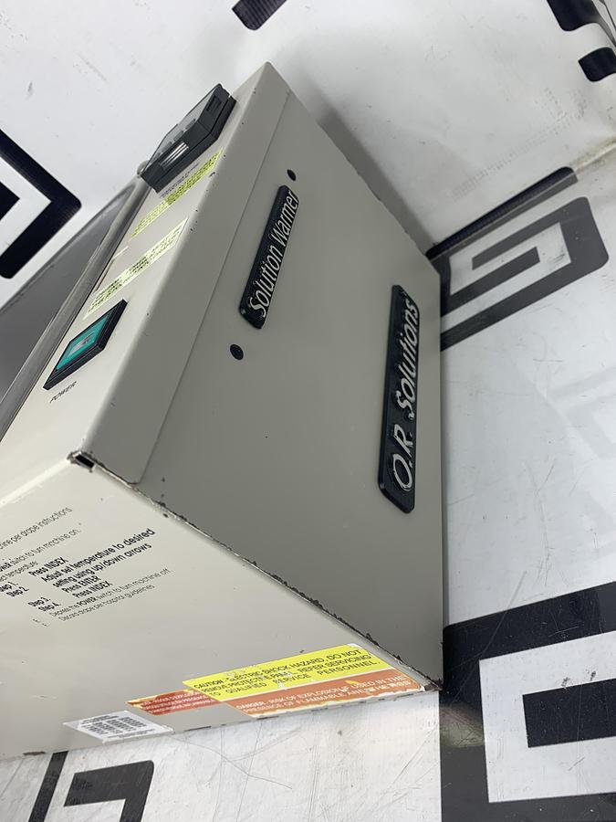 Used Stryker 0240-099-250 S-Video/Composite to HDMI Converter w/ Power Supply & Cables