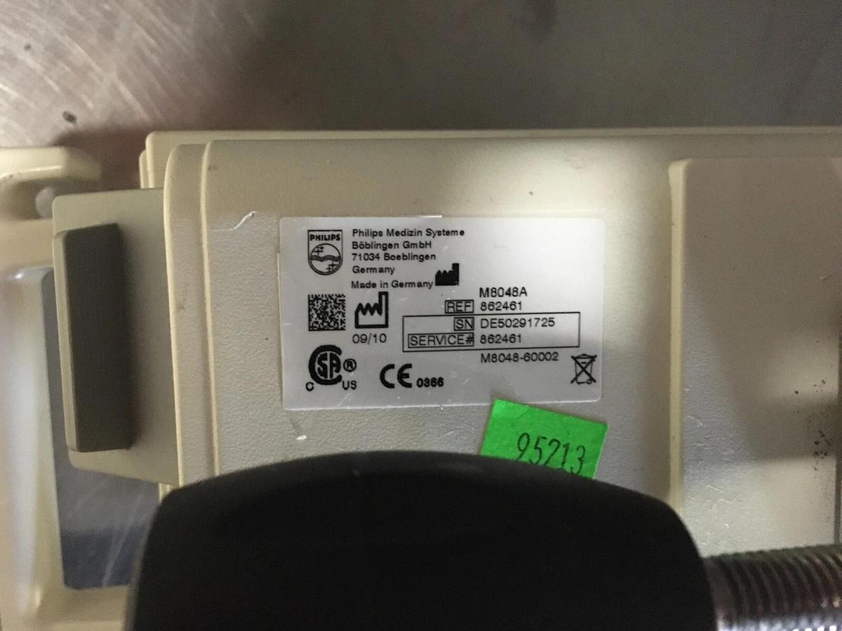 Used Philips M8048A 862461 IntelliVue Module FMS Rack M8048-60002 with Pole Clamp