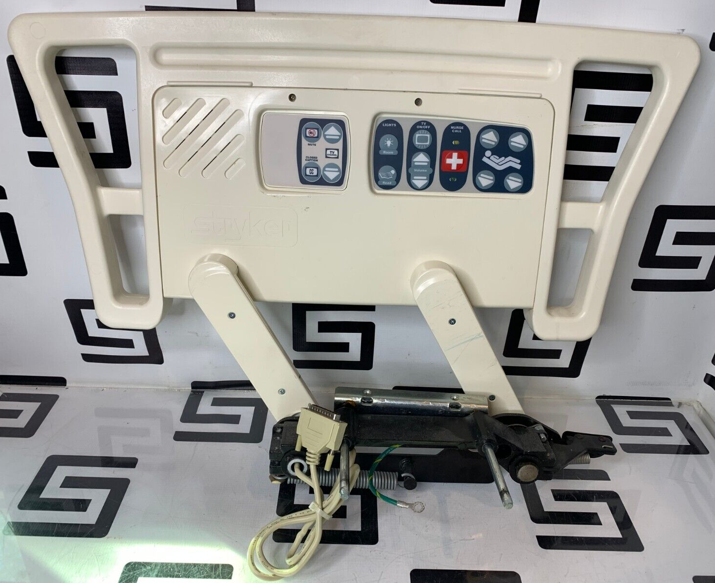 Used Stryker 3002 Secure II Hospital MED SURG BED Left Hand Siderail Controller ASSY