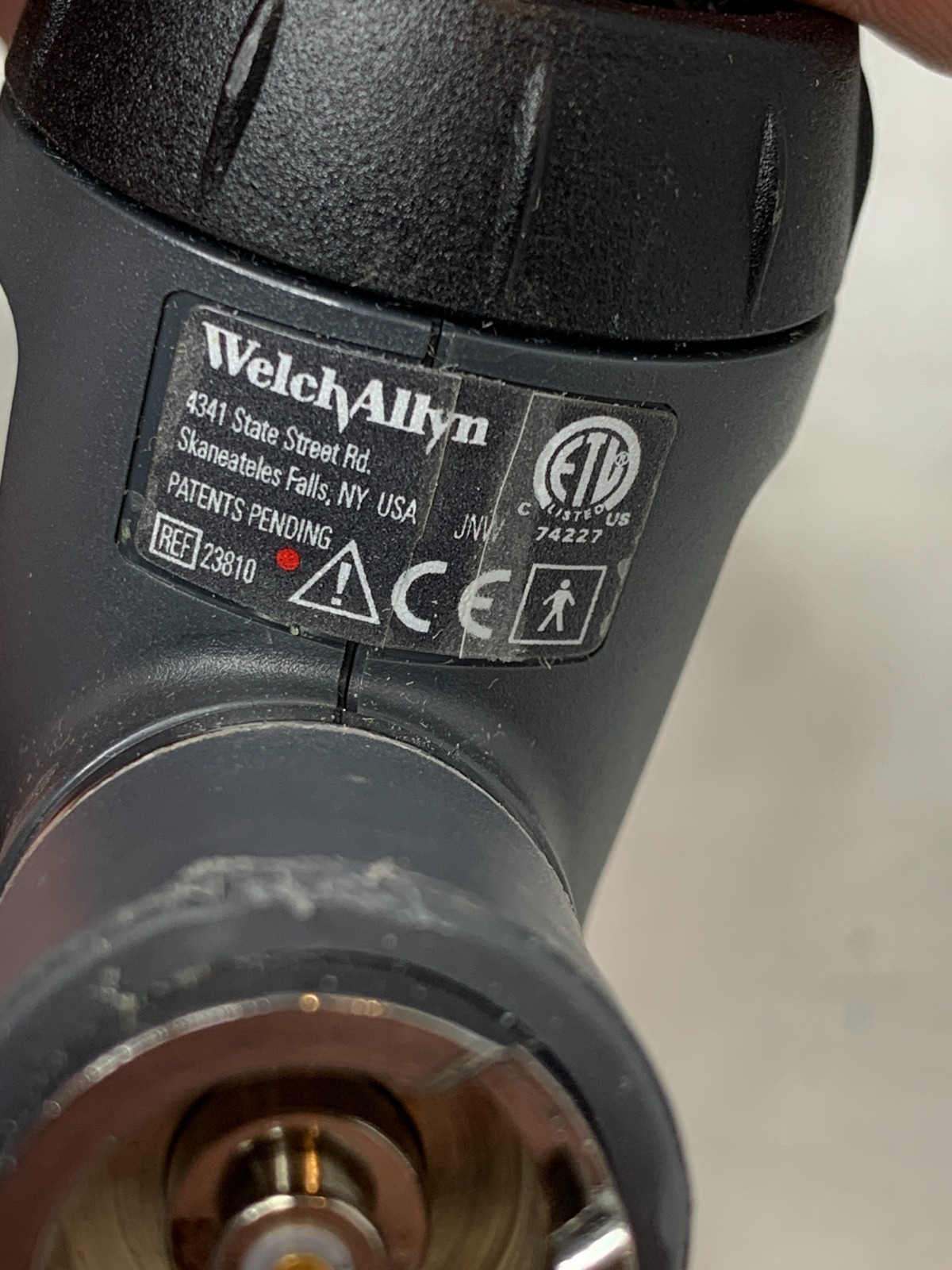 Used Welch Allyn Otoscope 23810 Macroview 3.5V Diagnostic  Head Bulb Tested DENTED