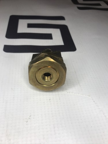 Used Datex Ohmeda 210 Excel Fitting Cylinder Port Valve Regulator AMBW02962