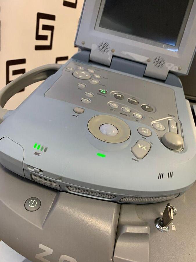 Used Zonare Z.One 4.7 SmartCart Diagnostic Ultrasound System   Scan Engine Docking Z1