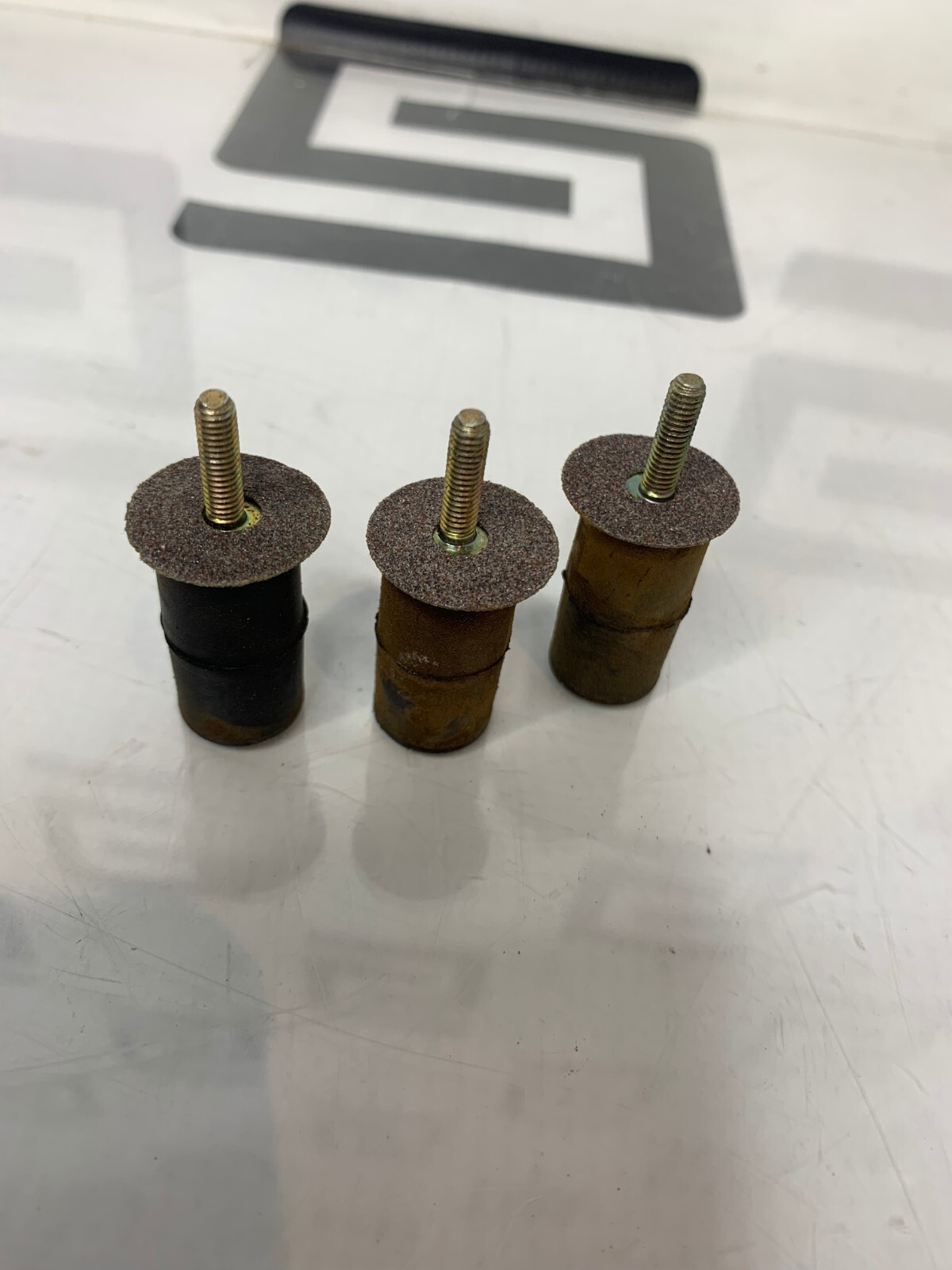 Used AV Mounts for Eppendorf 5417C 5417R Motor Rubber Anti Vibration Set of 3