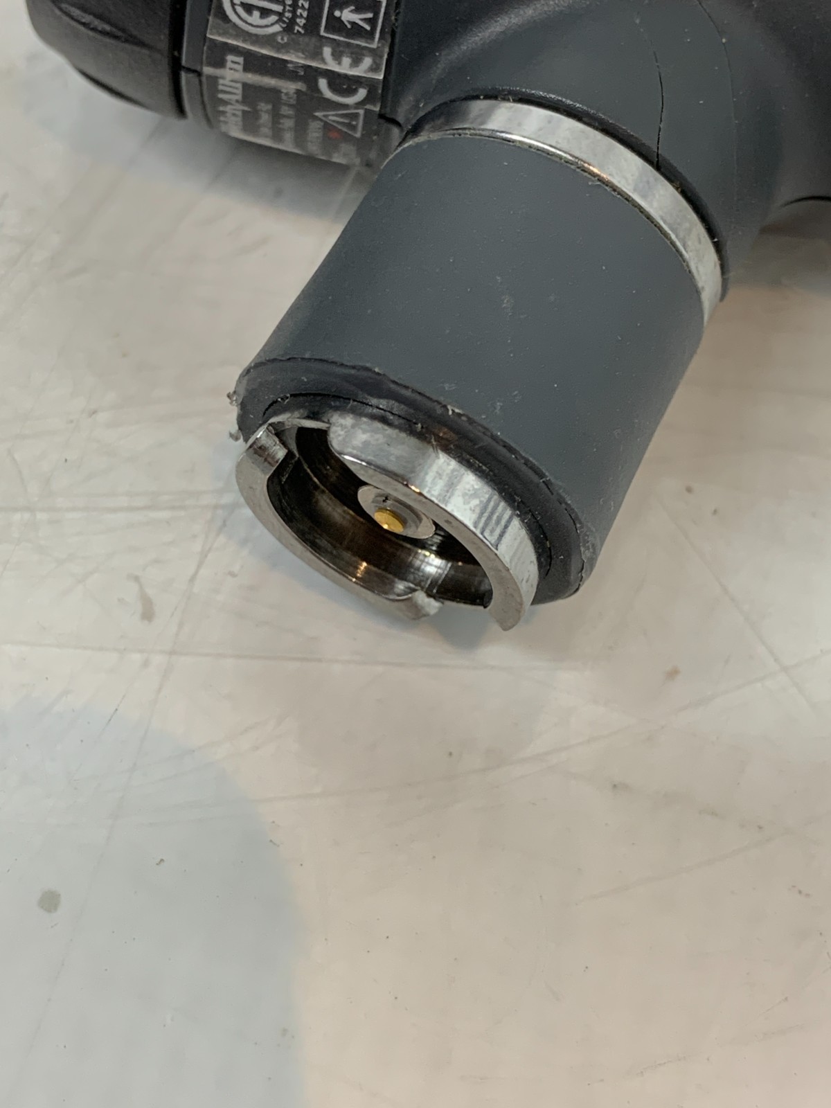 Used Welch Allyn Otoscope 23810 Macroview 3.5V Diagnostic  Head Bulb Tested DENTED