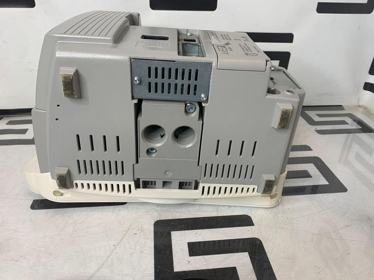 Used PHILIPS HEALTHCARE Intellivue M8001A H10 A04 C01 C15 C20