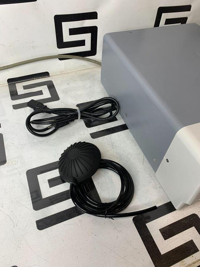 Used ZIMMER BIOMET Plume Vac