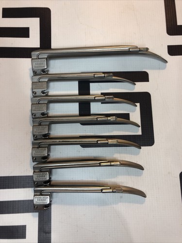 Used Welch Allyn 68482 68484 Blades Laryngoscope Miller 2 4 Lot of 7 30 Day Warranty