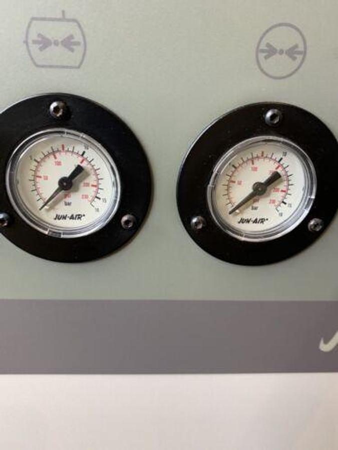 Used GAST JUNAIR OF302-4M