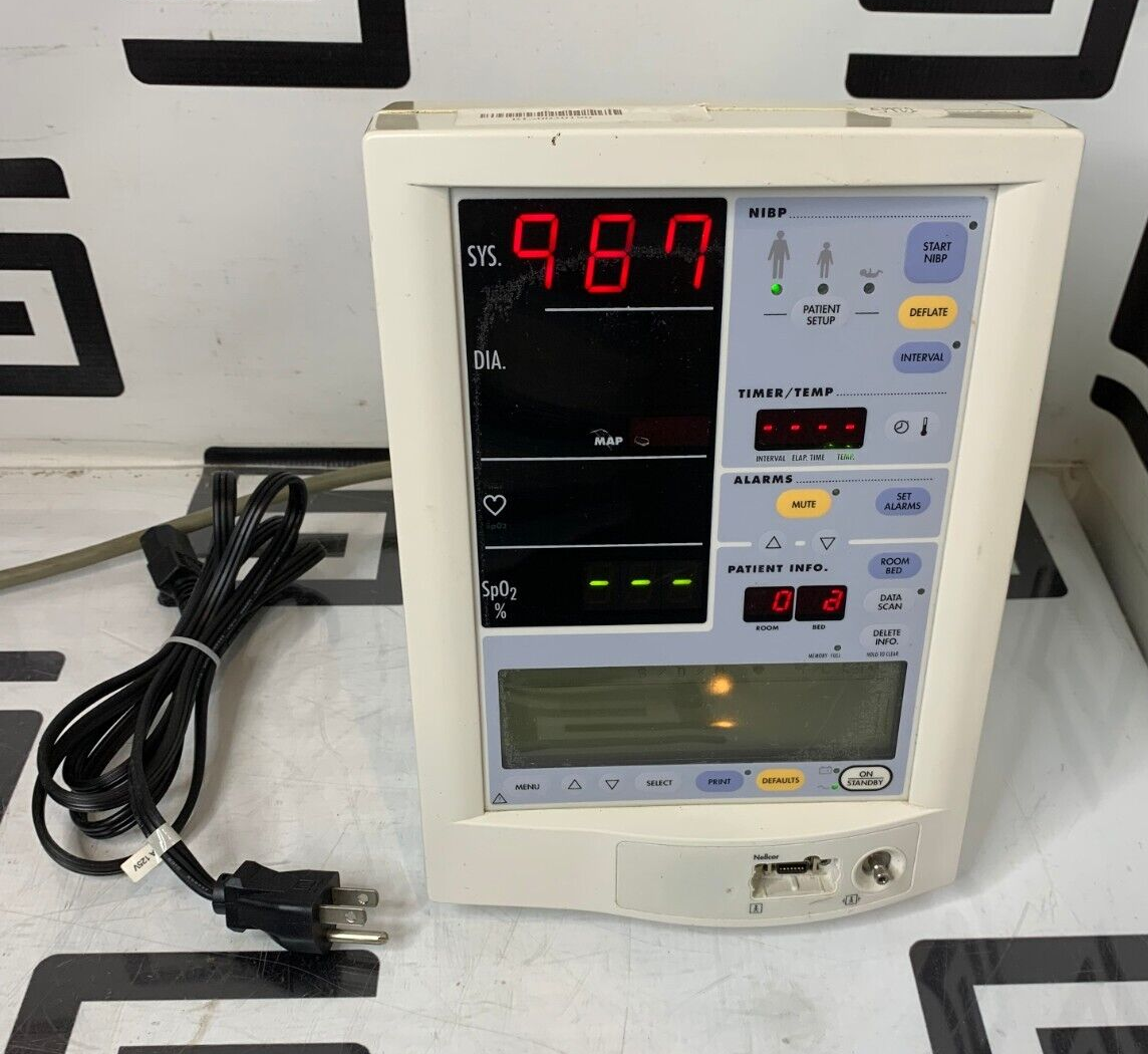Used Mindray Datascope Accutorr Plus Patient Bedside Vitals Monitor SPO2 NIBP BP