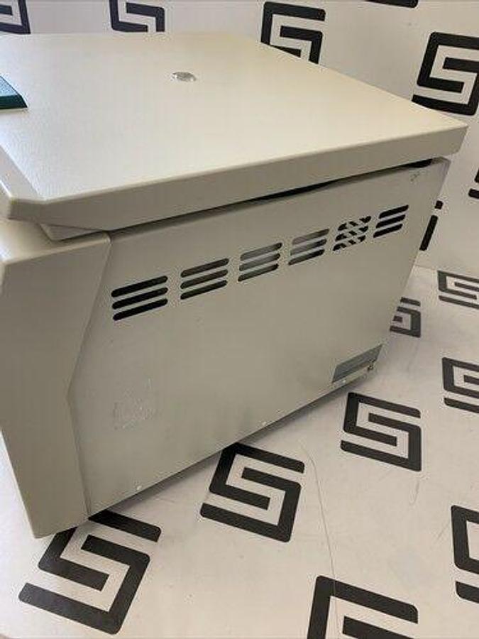 Used HERAEUS SEPATECH SCIENTIFIC PRODUCTS Megafuge 1.0