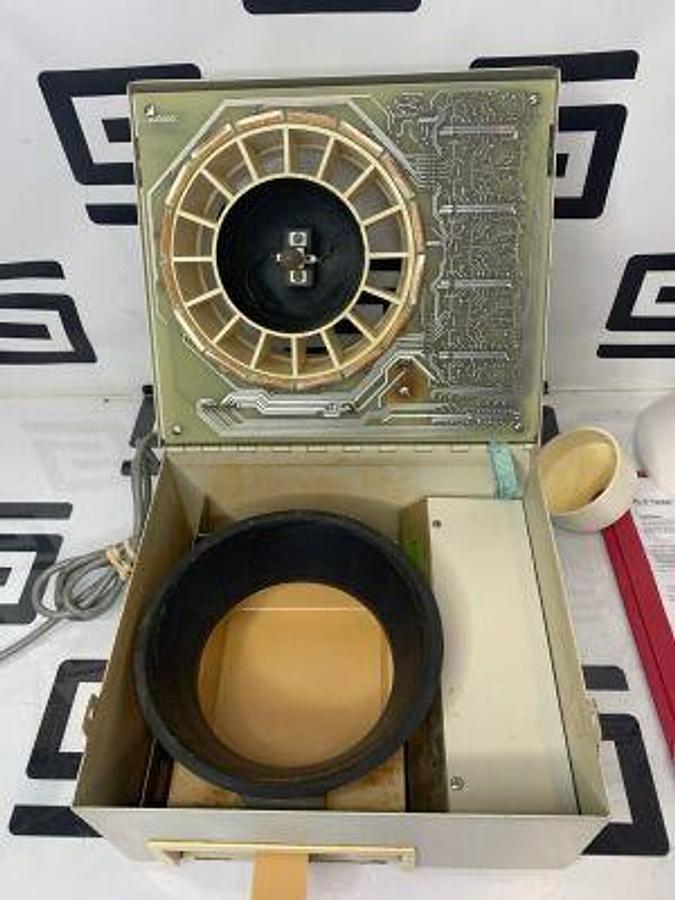 Used KIRBY LESTER KL-X Pill Tablet Capsule Counter KLX Capsule Dispenser