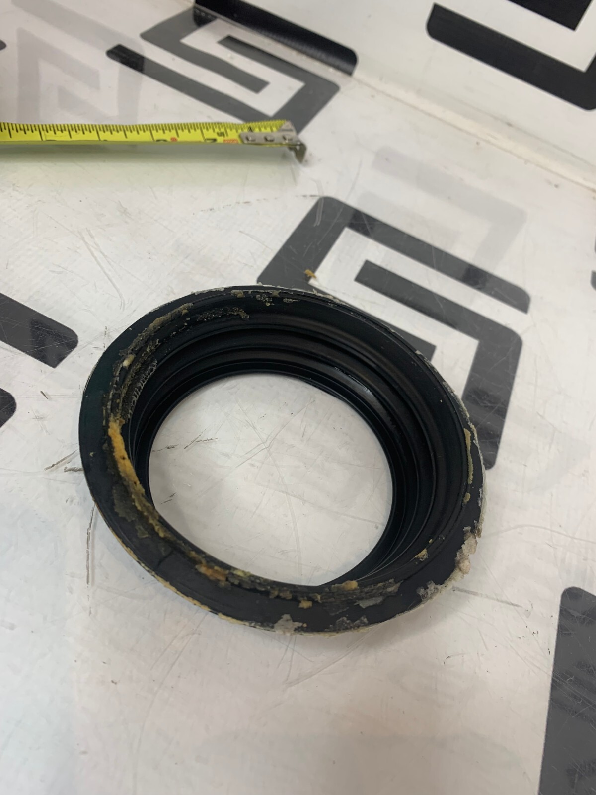 Used Eppendorf 5417 5417R CENTRIFUGE MOTOR CAP BOOT SEAL 30 Day Warranty