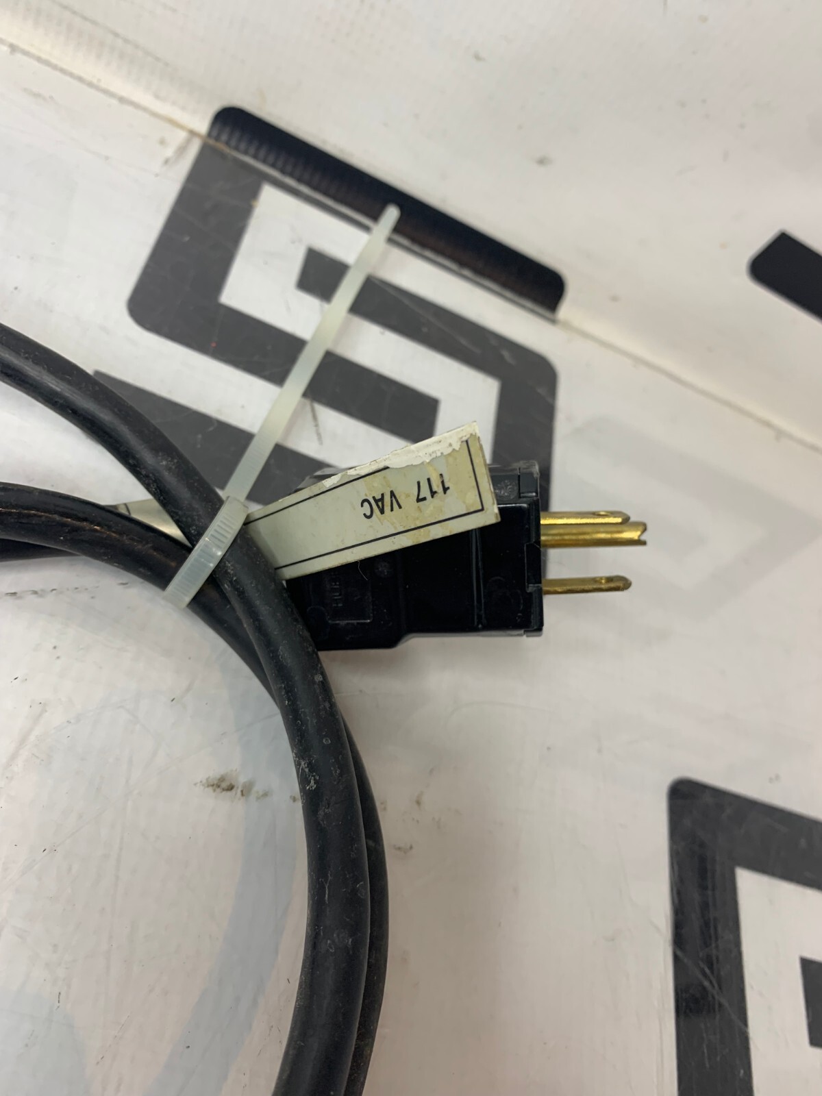 Used Gendex Orthoralix DDE 9200 Pan 15A 125V Power Supply Cord Cable Hubbell 117 VAC