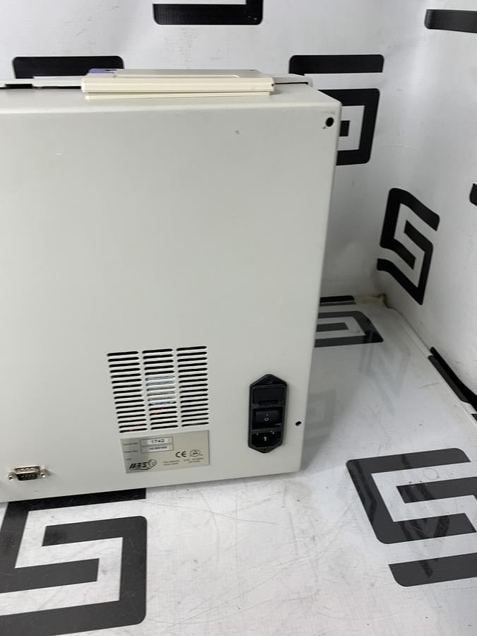 Used MES SQA-V Gold Automated Semen Quality Analyzer Medical Electronic Systems