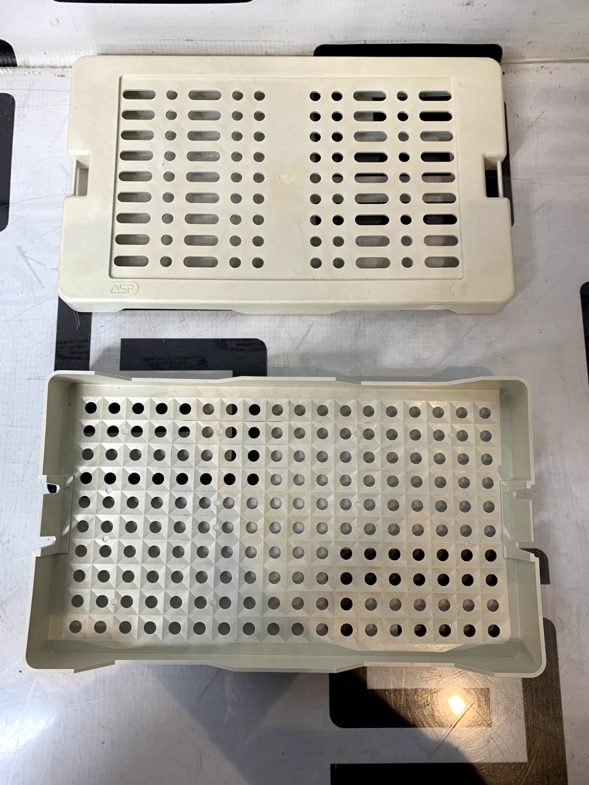 Used ASP  Sterilization Instrument Lid & Tray Container Case 10 x 6 x 1.25"