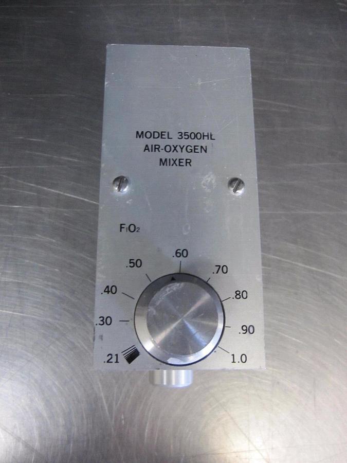 Used Sechrist 3500HL Air-Oxygen Mixer with Pole Mount (A)