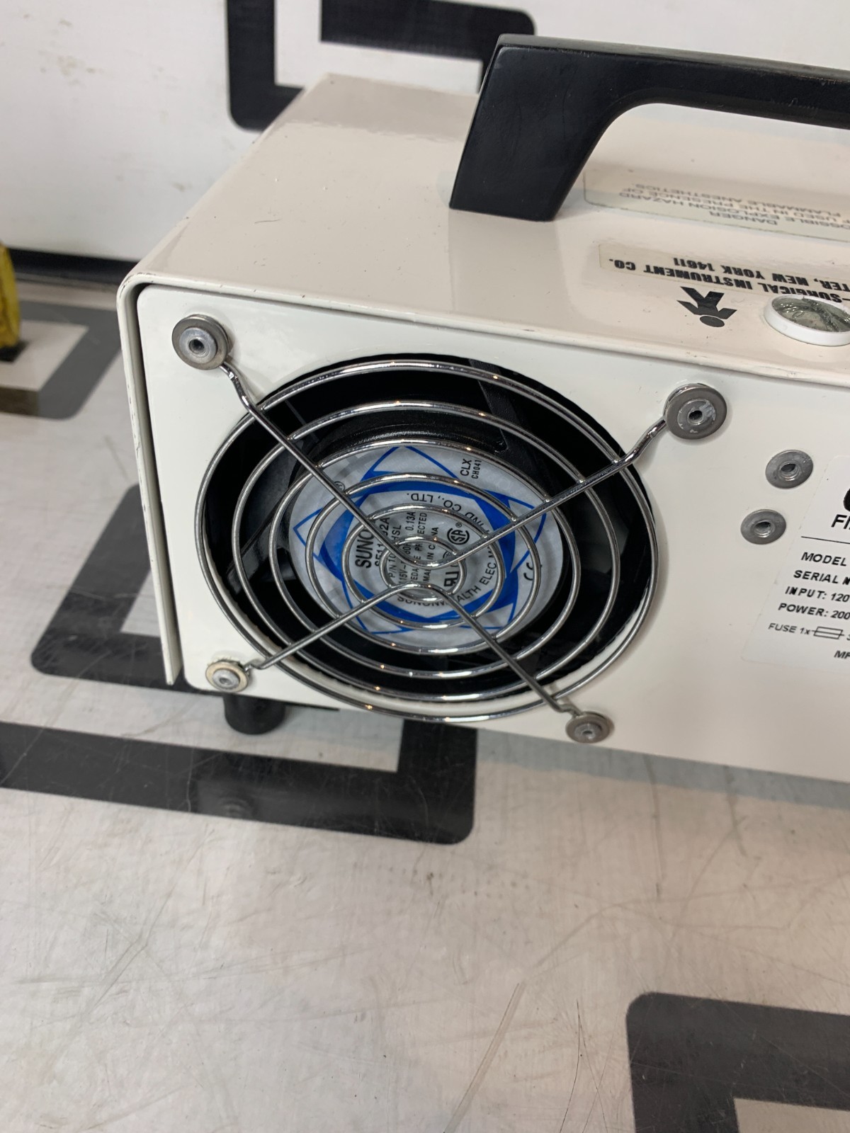 Used Cuda I-150 Light Source Fiber Optic Halogen Illuminator Quartz ESI 150W Tested