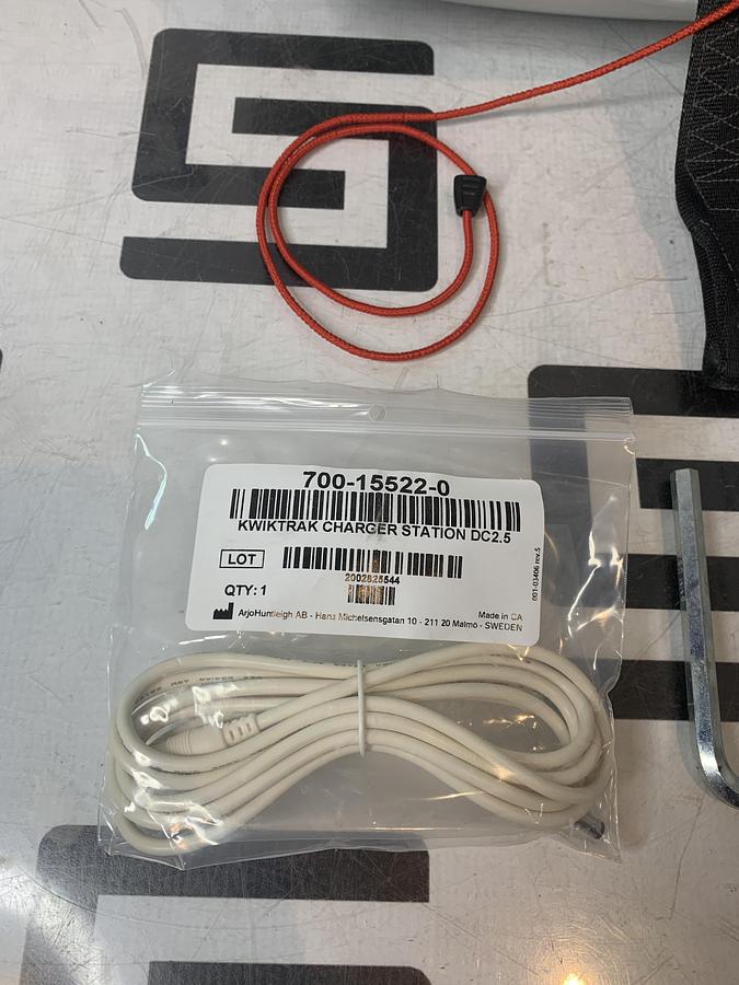 Used Arjo Maxisky 600 Maxi Sky Patient Lift Electric 600lb. GOOD BATTERIES