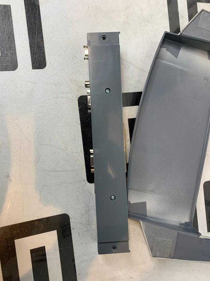 Used Titan Micromaxx Mini Dock w/ Cables -09 Mini-Dock