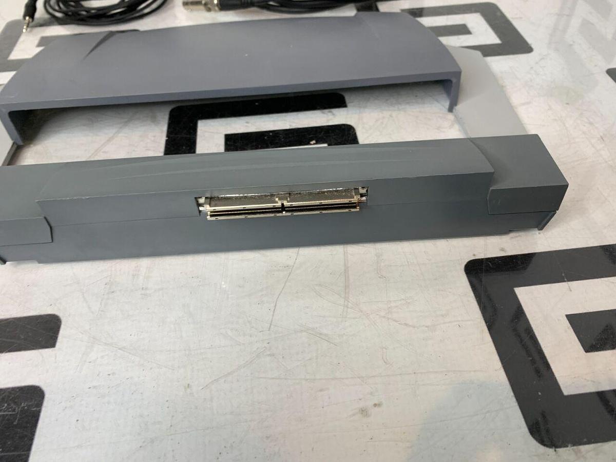 Used Titan Micromaxx Mini Dock w/ Cables -09 Mini-Dock