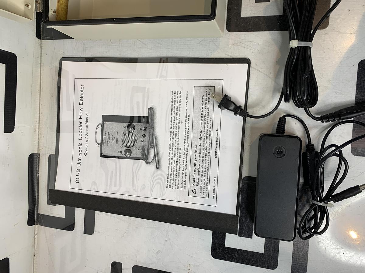Used PARKS 811-B Doppler Flow Detector Model 9.2MHz Probe Ultrasonic 811B NEW BATTERY