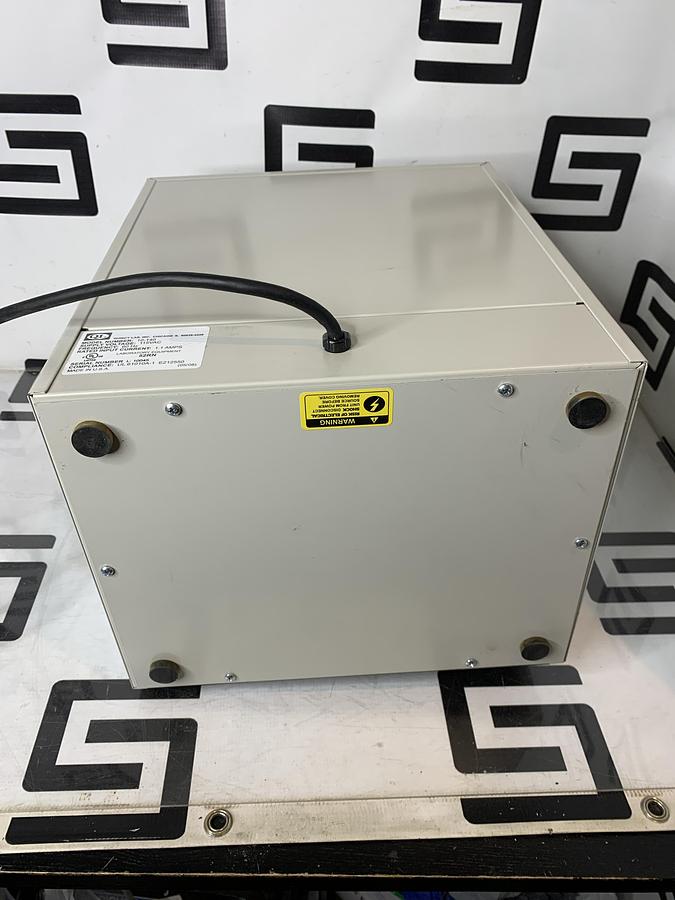 Used QUINCY LAB 10-140 Incubator Analog bemch Top 11"x15"x13" .7 Cu.Ft. 115V Acrylic