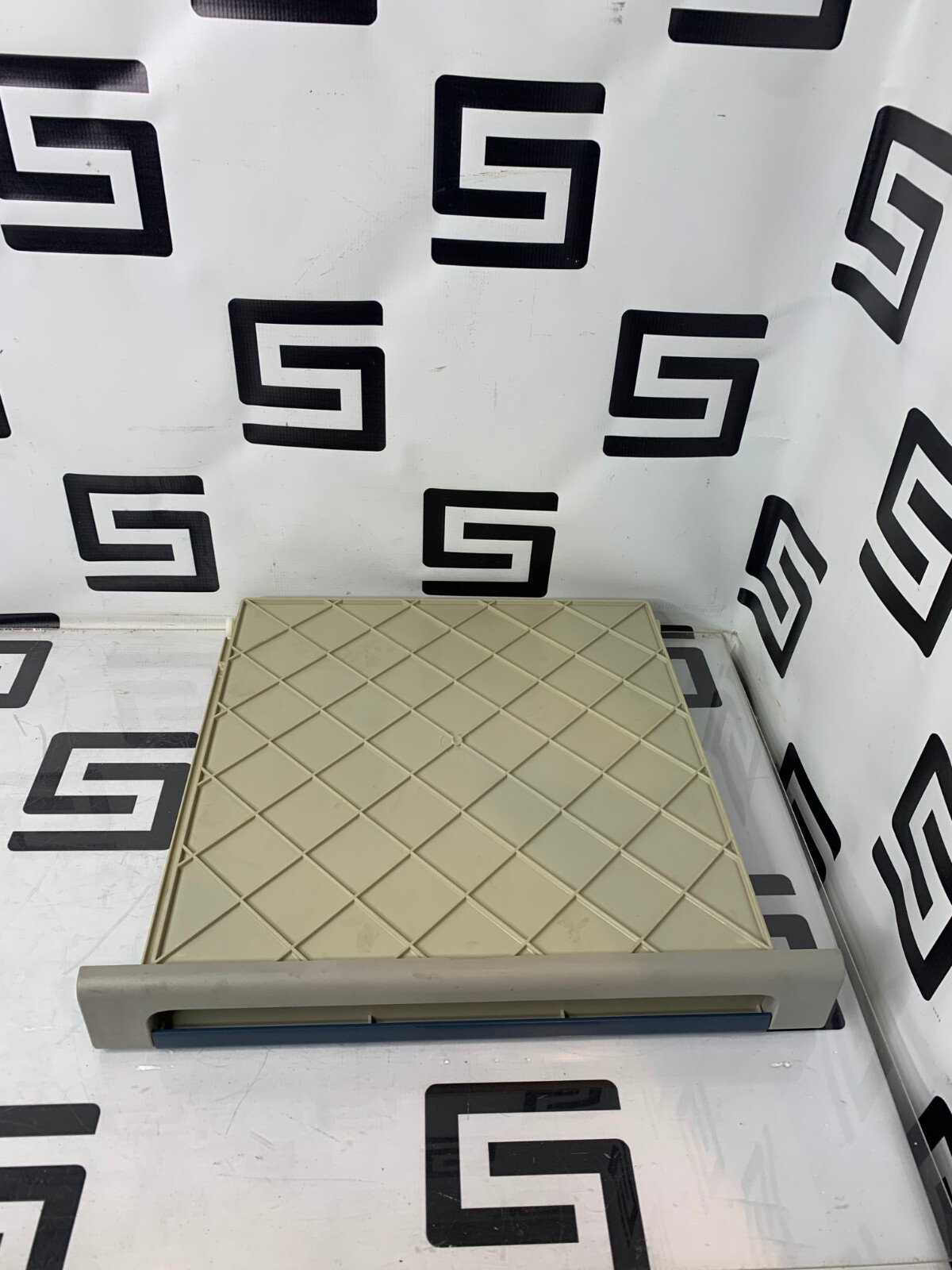 Used Midmark Ritter 002-0302-00 Small Front End Drawer Assembly 404 405 Exam Table