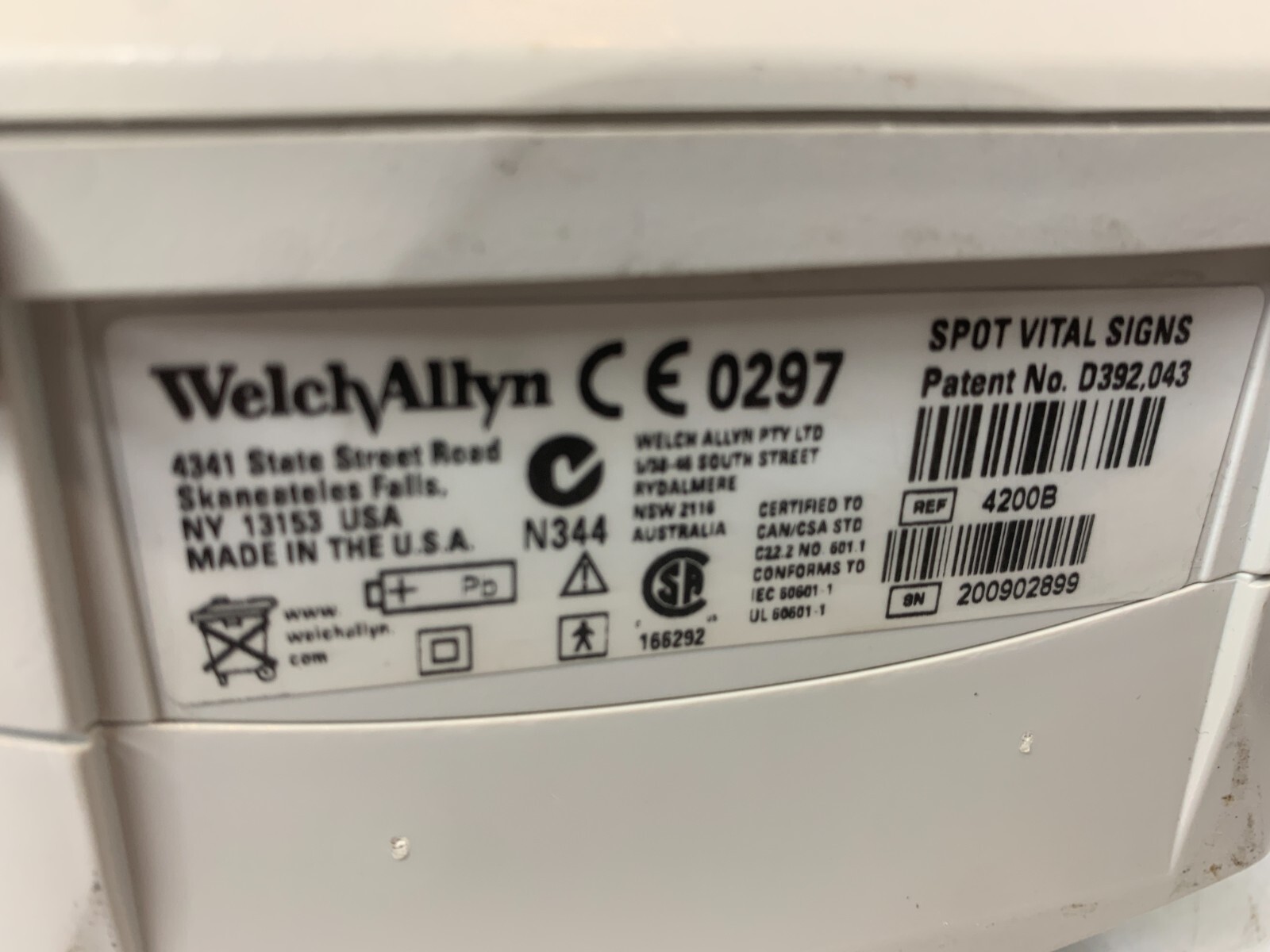 Used Welch Allyn 4200B 42OOB Spot Vital Signs Patient Monitor NIBP BP GOOD BATTERY