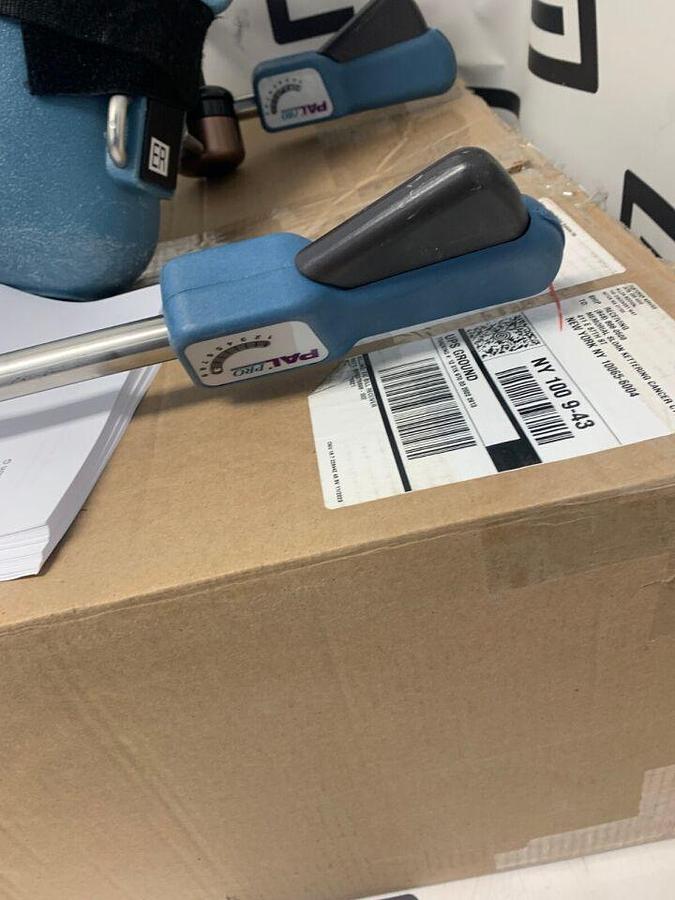 Used Stirrup Set Left   Right   Integrated Surgical Table Clamp