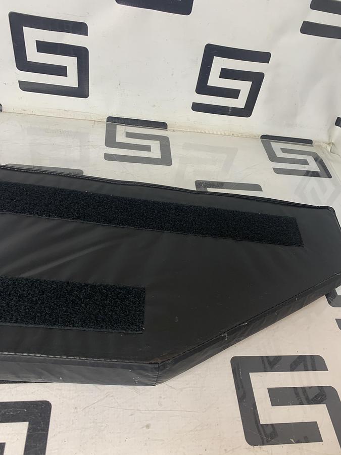 Used Skytron Power Grip Universal Split Leg P/N 4-030-60 Left Support Pad