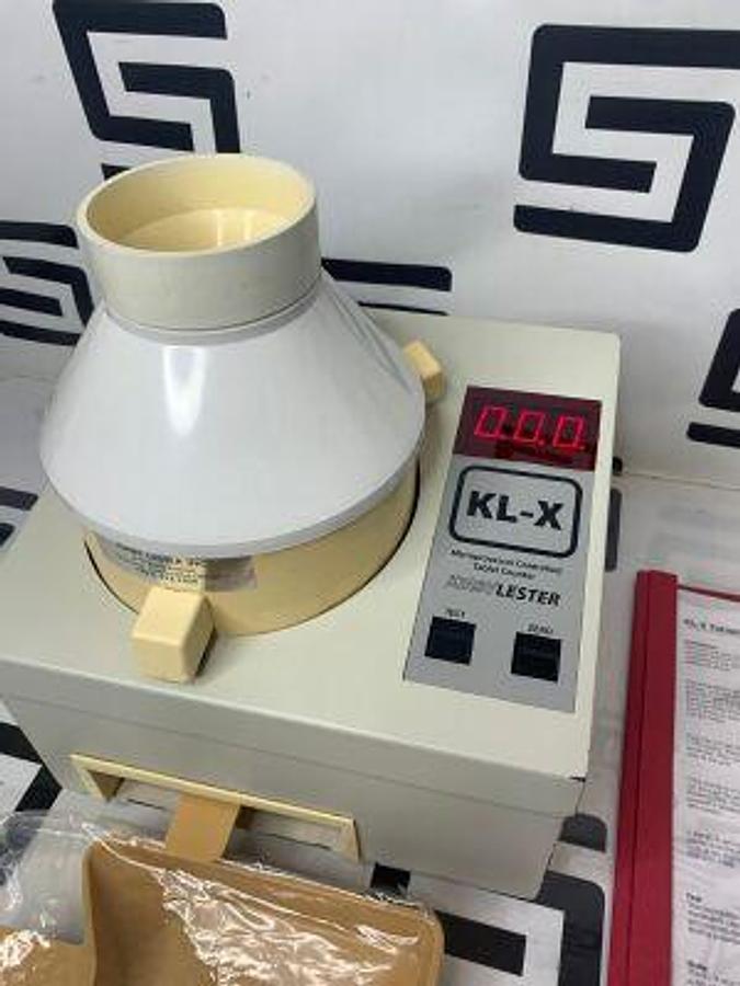 Used KIRBY LESTER KL-X Pill Tablet Capsule Counter KLX Capsule Dispenser