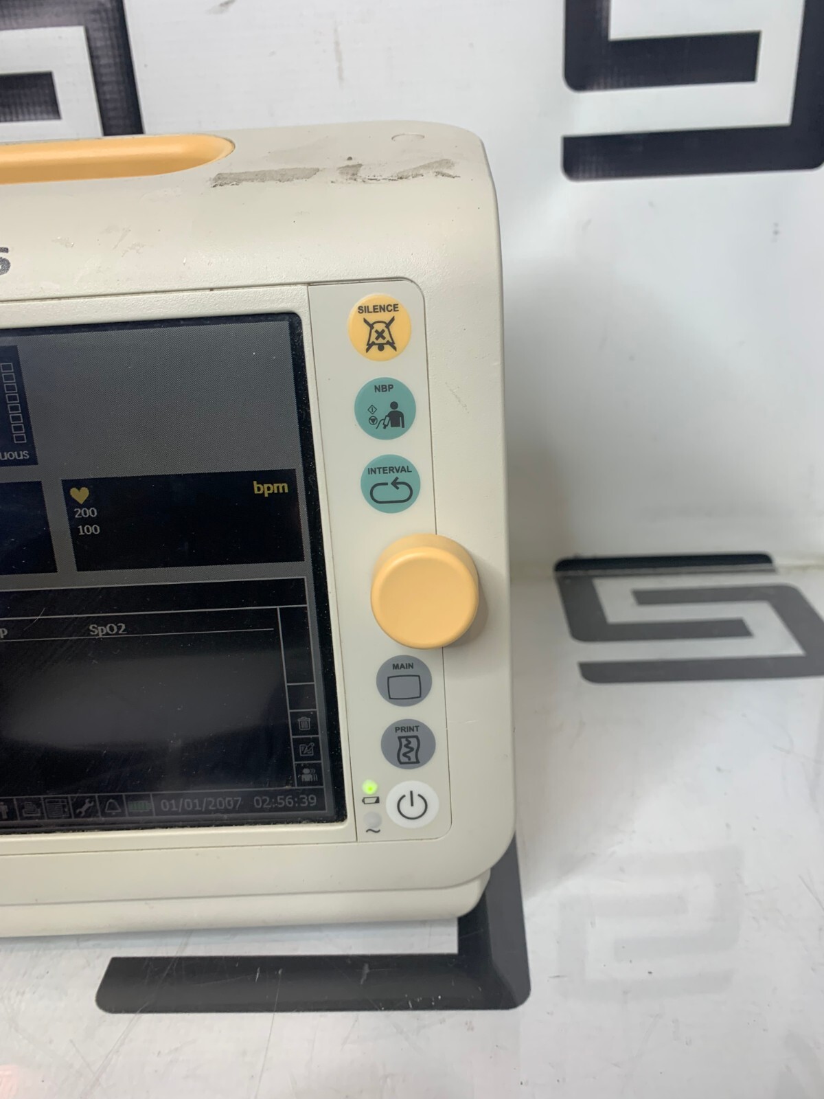 Used Philips Suresigns VS3 Vital Signs 863071 Pulse SpO2 NBP NIBP 30 DAY WARRANTY