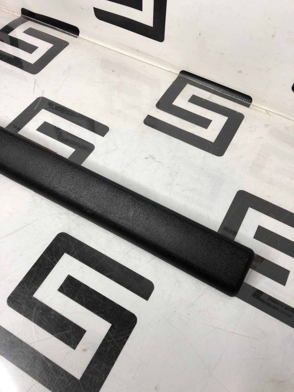 Used Midmark Ritter • 053-0339-00 • Footrest Pull Drawer Handle 404 405 Exam Table