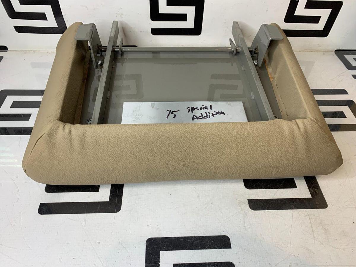 Used 119 Ritter Evolution 75 Exam Table