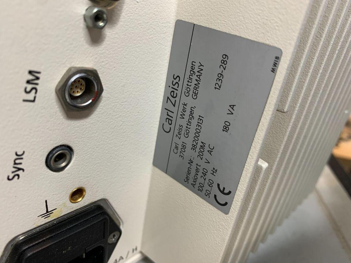 Used Fluorescence Motorized Base