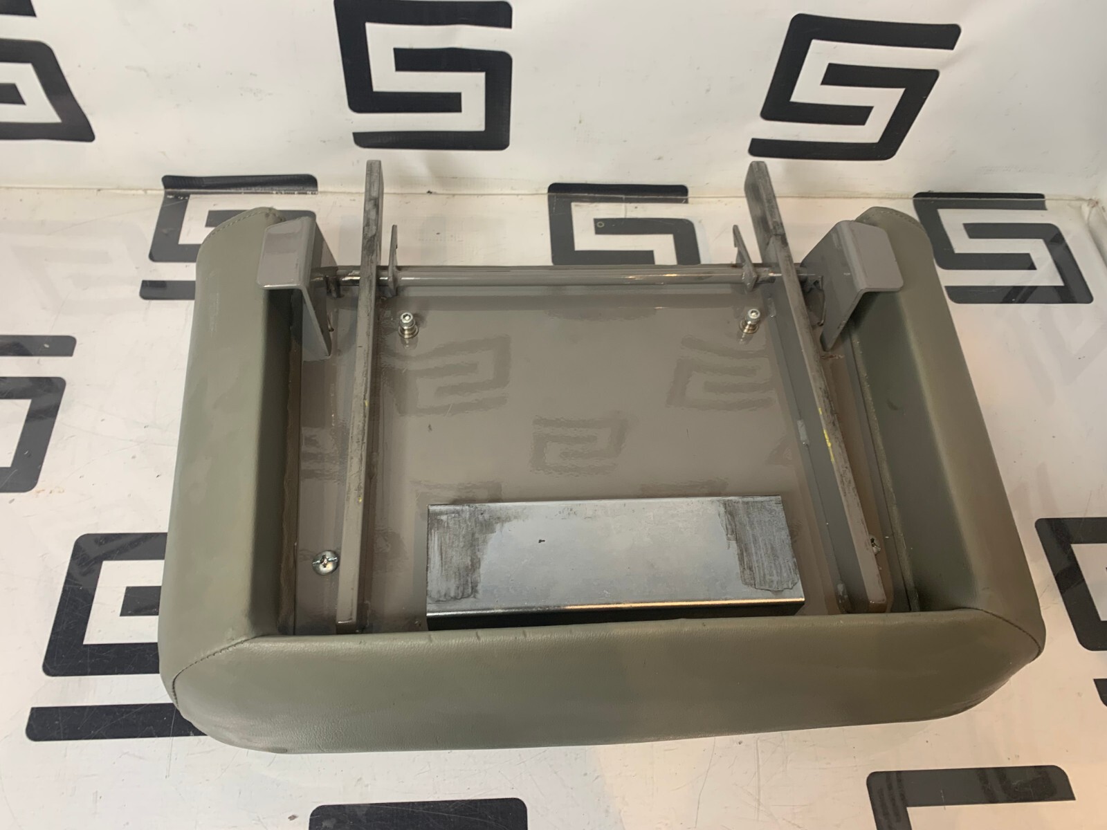 Used Beige Midmark 119 Ritter Evolution 75 Exam Table Footboard Assembly Footrest