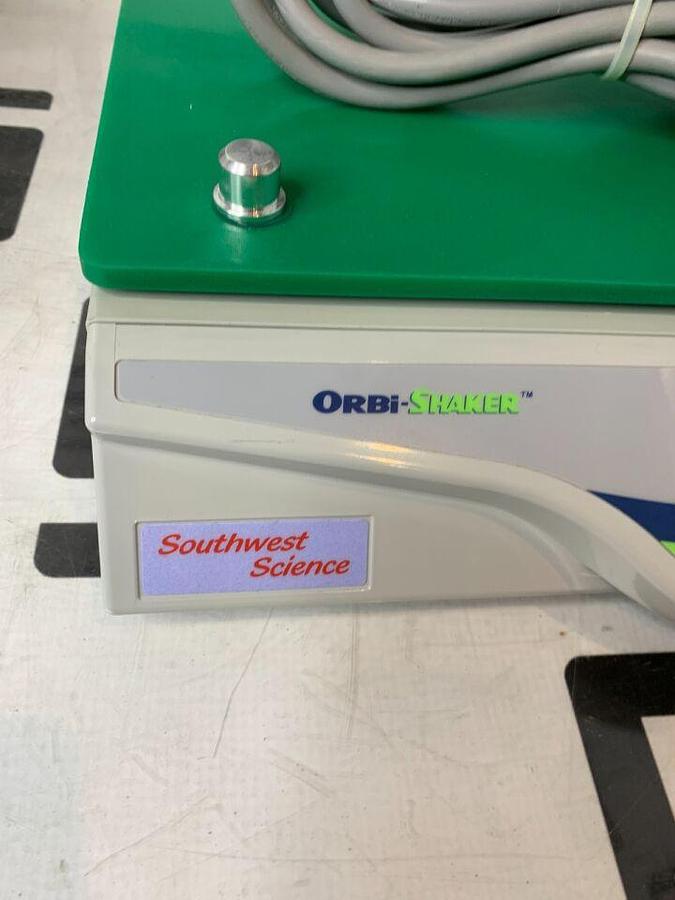 Used BENCHMARK SCIENTIFIC BT-3001